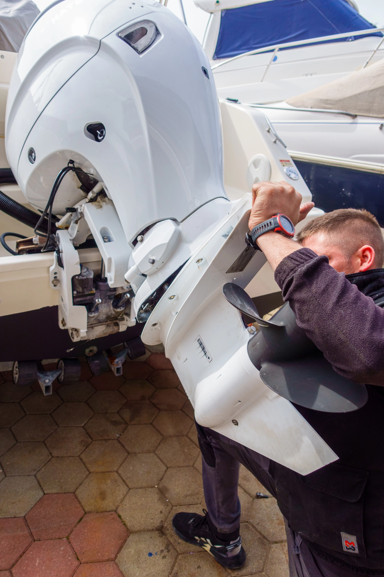 Servis Honda vanbrodskog motora u Penta Marine Viškovo, Hrvatska